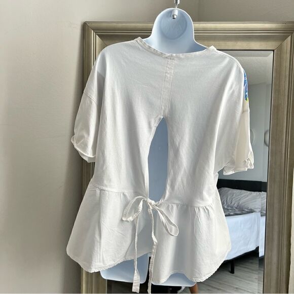 COPY - ZARA T-Shirt Blouse, White with Painting Print Size XS - Picture 3 of 6